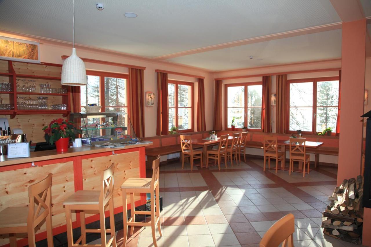 Jufa Hotel Hochrindl Restoran fotoğraf